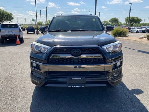 Used 2019 Toyota 4Runner Limited image 2