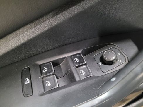Used 2024 Volkswagen Jetta S FWD image 27