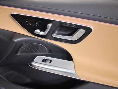 Used 2026 Mercedes-Benz E 350 4MATIC Sedan image 42