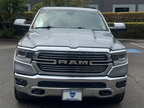 Used 2019 RAM 1500 Laramie AWD/4WD image 2