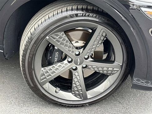 Used 2025 Genesis GV70 3.5T Sport w/ Sport Advanced Package image 28