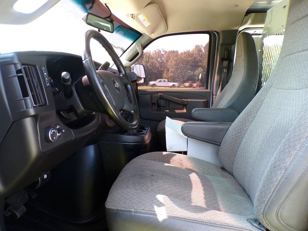 Used 2022 Chevrolet Express 2500 w/ Driver Convenience Package RWD image 22