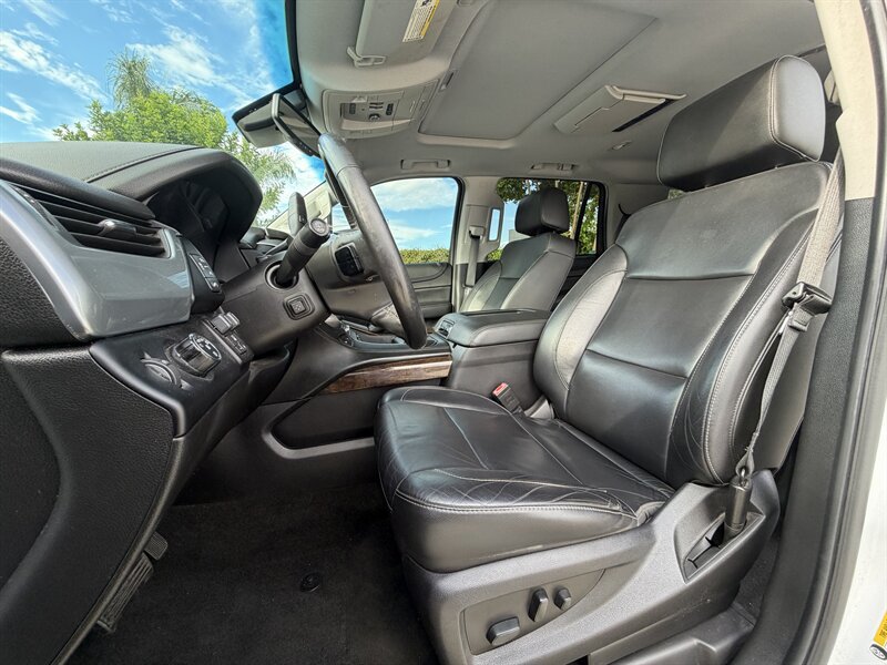 Used 2018 Chevrolet Tahoe LT RWD image 9