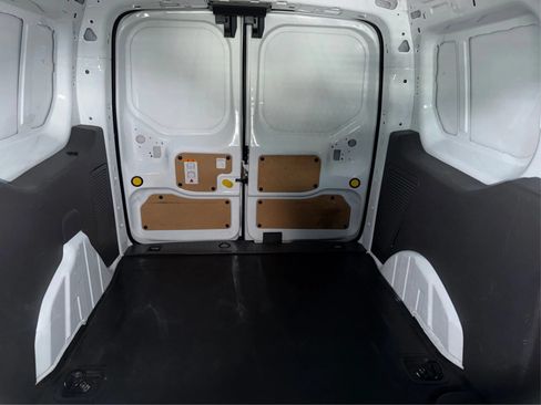 Used 2020 Ford Transit Connect XL FWD image 18
