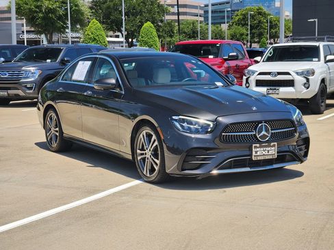 Used 2021 Mercedes-Benz E 350 4MATIC Sedan w/ Premium Package image 3