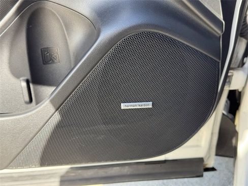 Certified 2024 Subaru Forester Limited image 16