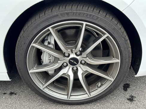 Used 2025 Genesis G70 2.5T RWD image 15