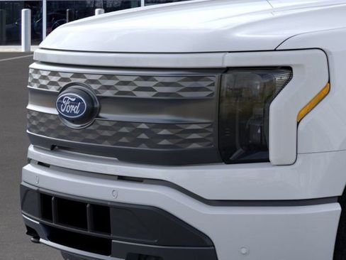 New 2025 Ford F150 Lightning Lariat AWD/4WD image 17