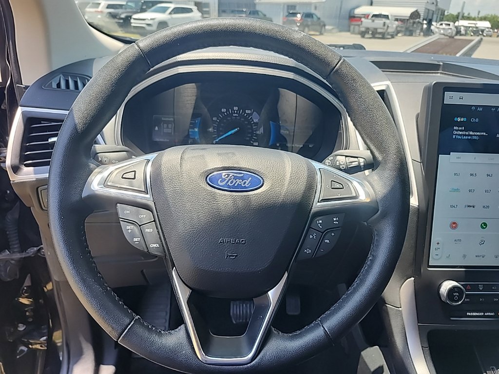 Used 2022 Ford Edge SEL AWD/4WD image 8