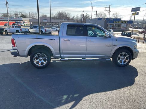 Used 2016 RAM 1500 Laramie w/ Convenience Group image 6