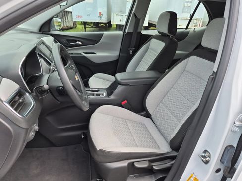 Certified 2022 Chevrolet Equinox LS AWD/4WD image 19