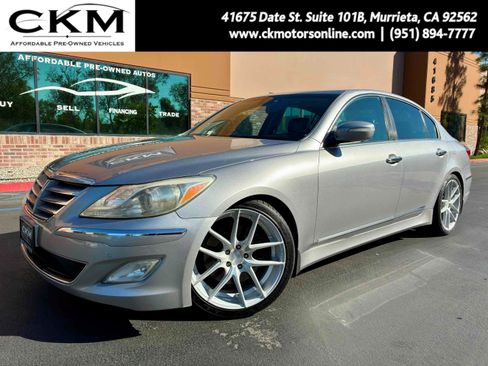 Used 2012 Hyundai Genesis 5.0 RWD image 1