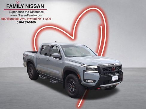 Certified 2025 Nissan Frontier PRO-4X w/ Pro Convenience Package AWD/4WD image 1
