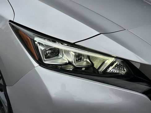 Used 2021 Nissan Leaf SV w/ SV Technology Package image 52