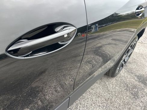 Used 2024 Chevrolet Trax RS w/ Driver Confidence Package image 53