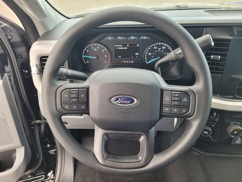 New 2026 Ford F250 XL w/ STX Appearance Package AWD/4WD image 9