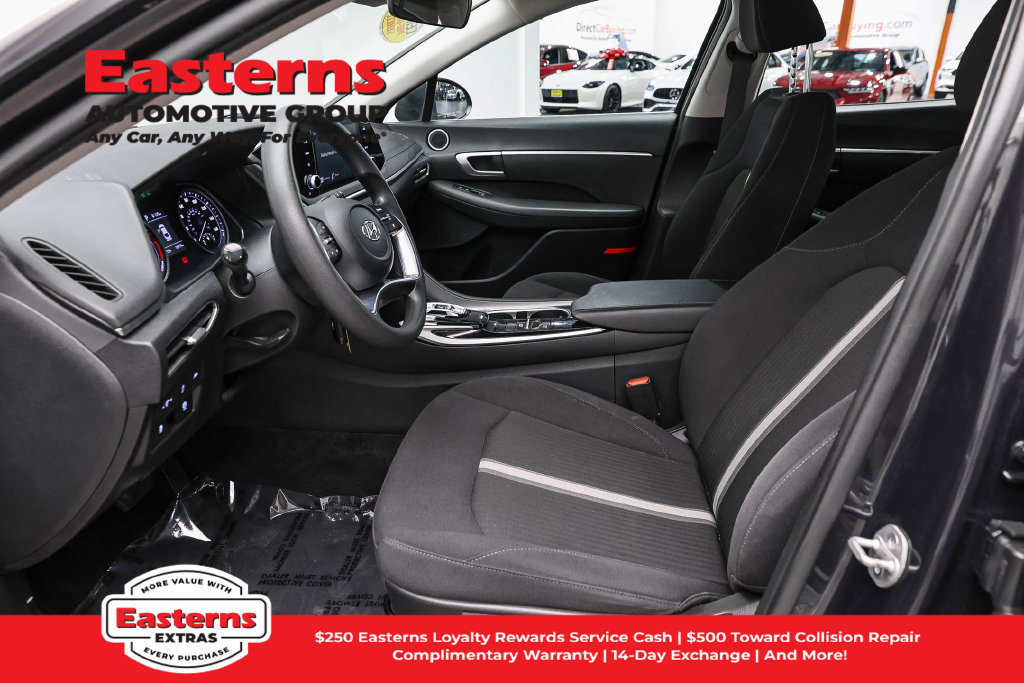 Used 2023 Hyundai Sonata SE FWD image 14