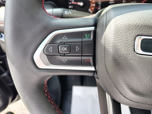 Certified 2024 Jeep Compass Trailhawk w/ Trailhawk Convenience Group image 28