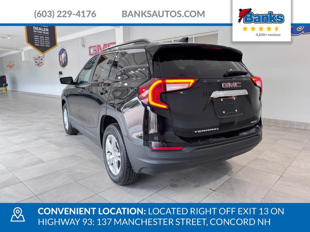 Certified 2022 GMC Terrain SLE w/ Driver Convenience Package AWD/4WD image 6