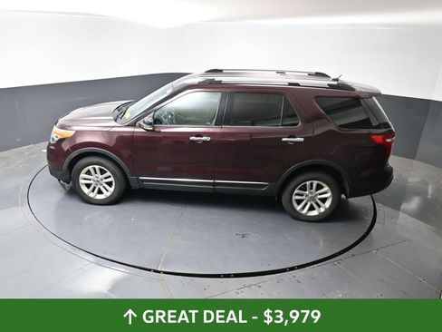 Used 2011 Ford Explorer XLT w/ 202A Rapid Spec Order Code AWD/4WD image 45