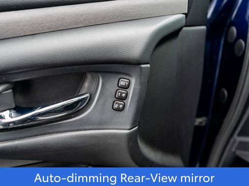 Used 2024 Nissan Murano SL image 19