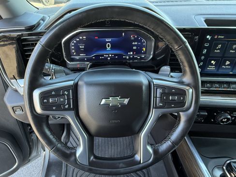Used 2024 Chevrolet Silverado 1500 LT Trail Boss w/ LT Trail Boss Premium Package AWD/4WD image 21