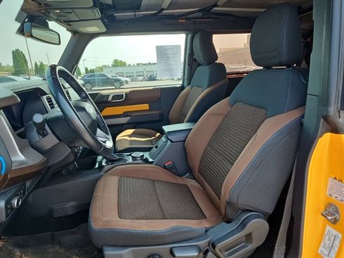Used 2021 Ford Bronco Outer Banks AWD/4WD image 3