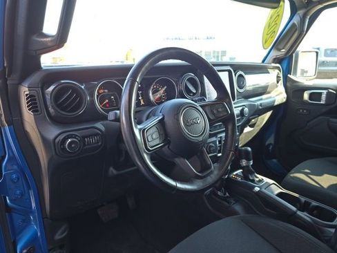 Used 2022 Jeep Wrangler Unlimited Sport image 7