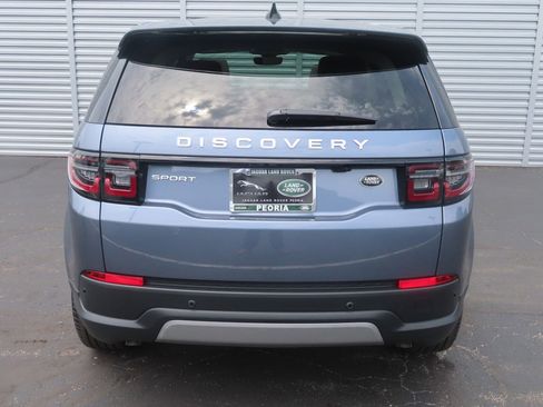 Used 2023 Land Rover Discovery Sport SE image 9