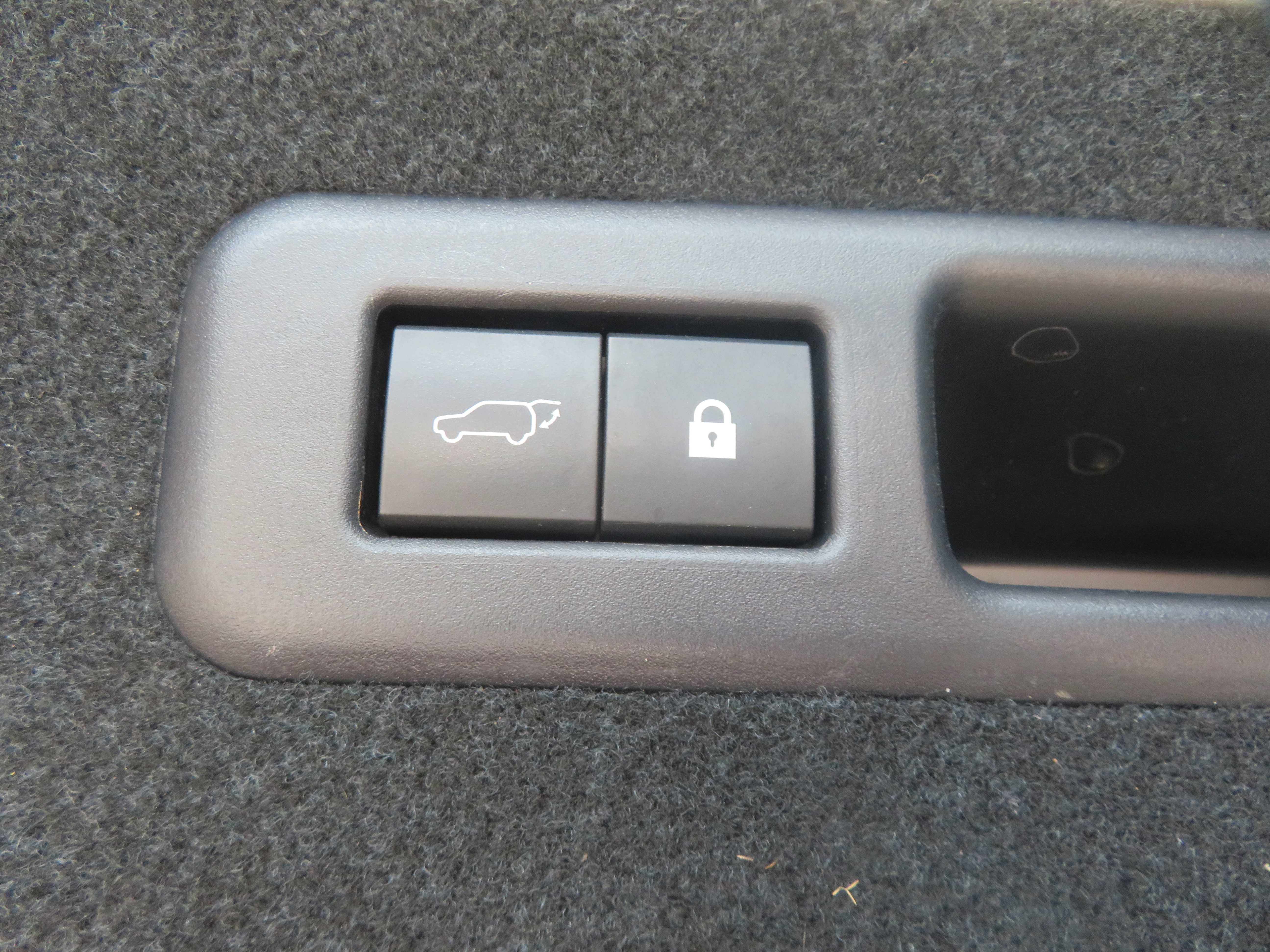 Used 2021 Lexus RX 350L FWD w/ Premium Package image 58