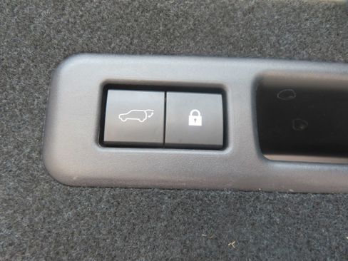 Used 2021 Lexus RX 350L FWD w/ Premium Package image 58