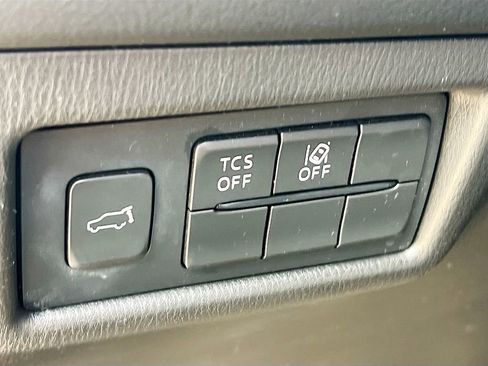 Used 2020 MAZDA CX-5 Touring image 10