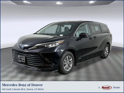 Used 2021 Toyota Sienna LE