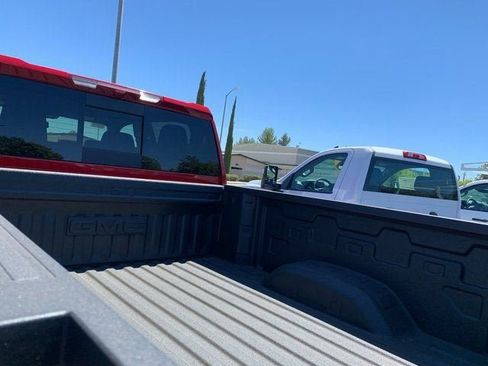 New 2025 GMC Sierra 2500 SLT w/ SLT Convenience Package image 9