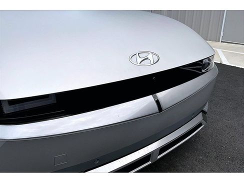 Used 2023 Hyundai Ioniq 5 Limited AWD/4WD image 30