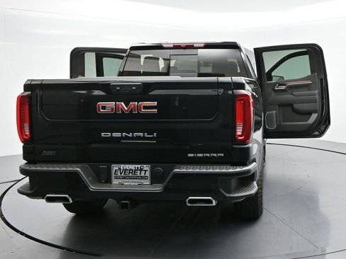 Used 2025 GMC Sierra 1500 Denali AWD/4WD image 47