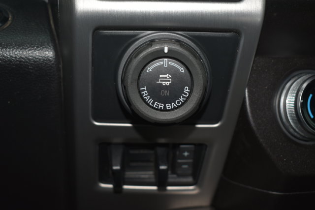 Used 2019 Ford F150 Platinum w/ Equipment Group 701A Luxury AWD/4WD image 31