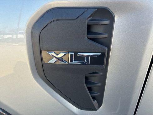 Used 2024 Ford Ranger XLT w/ Equipment Group 301A High image 5