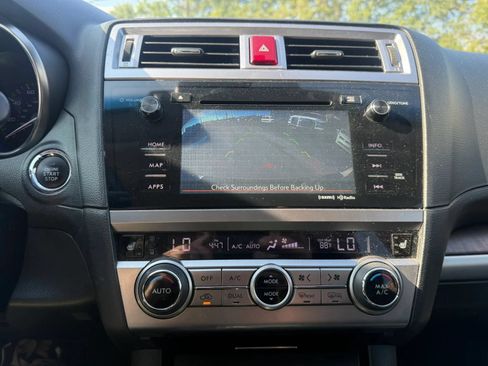 Used 2015 Subaru Outback 2.5i Limited AWD/4WD image 7