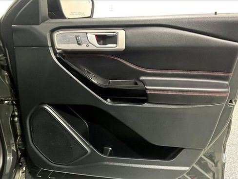 Used 2024 Ford Explorer ST-Line w/ Class IV Trailer Tow Package image 28