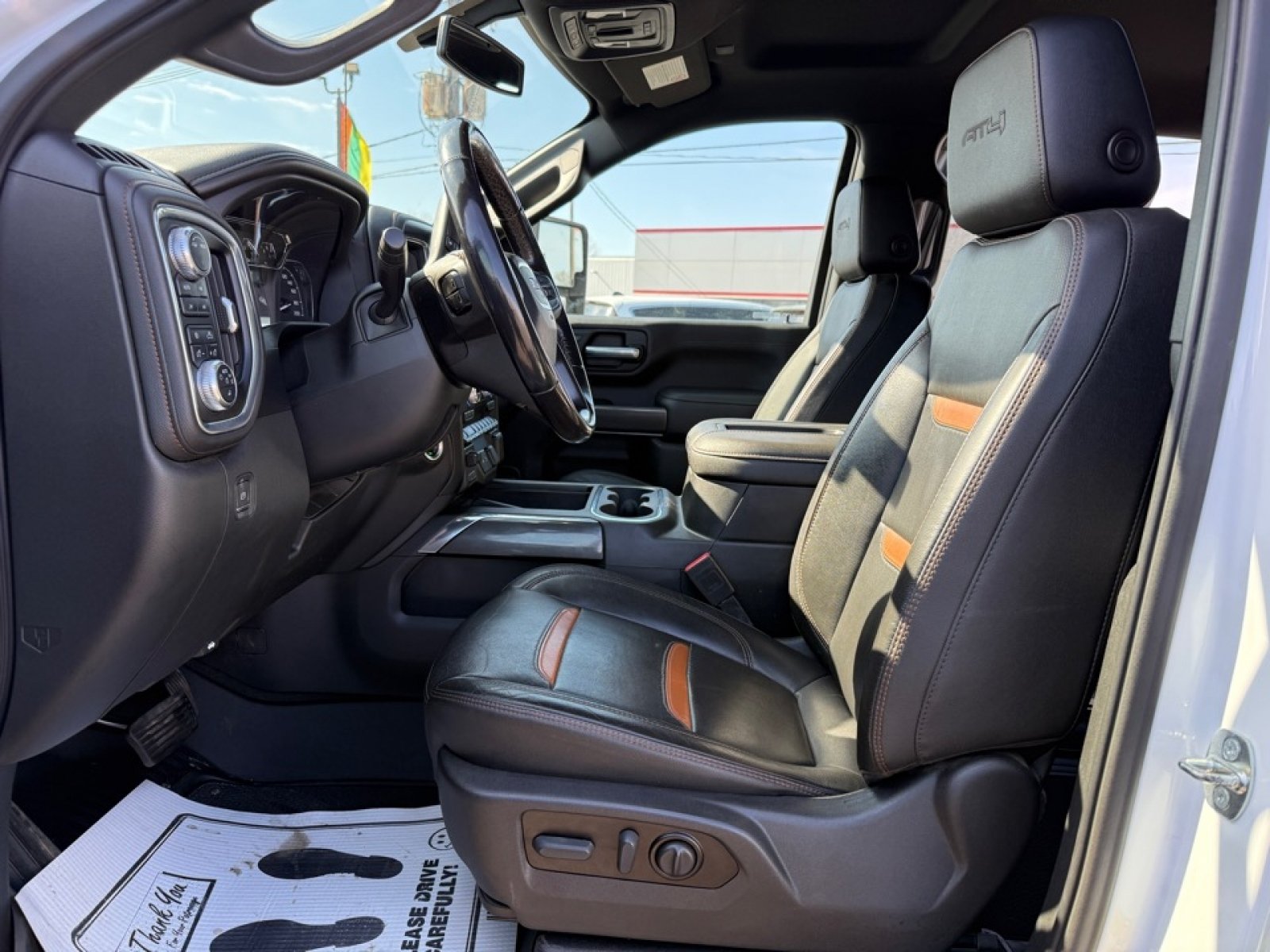 Used 2022 GMC Sierra 2500 AT4 w/ AT4 Preferred Package AWD/4WD image 26