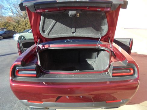 Used 2020 Dodge Challenger SRT Hellcat image 36