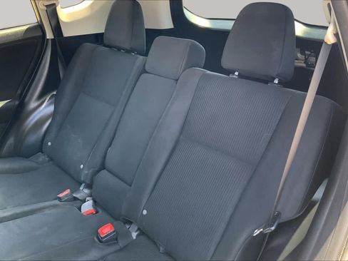 Used 2014 Toyota RAV4 LE FWD image 20