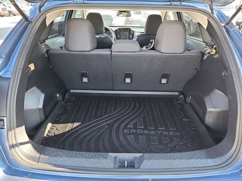 Used 2024 Subaru Crosstrek 2.0i Premium image 17