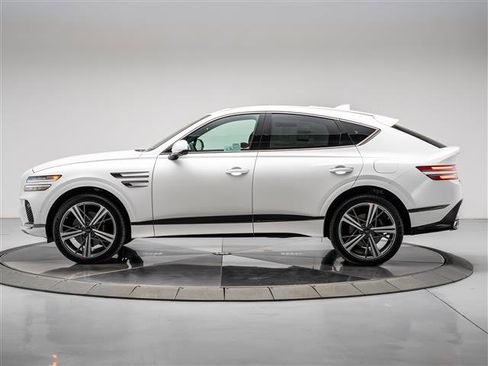 New 2026 Genesis GV80 3.5T e-SC image 2
