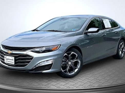 Used 2024 Chevrolet Malibu LT FWD image 1