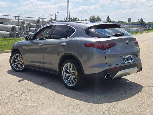 Used 2019 Alfa Romeo Stelvio Ti Lusso w/ Quick Order Package 22X Lusso AWD/4WD image 16