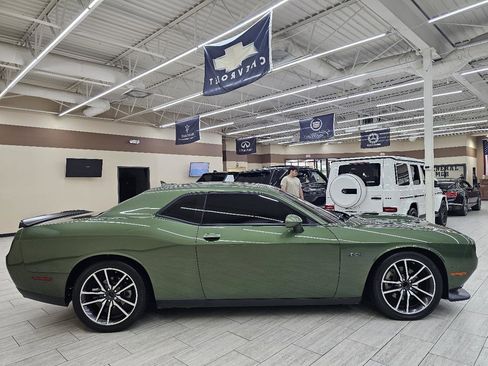 Used 2023 Dodge Challenger R/T w/ Plus Package RWD image 5