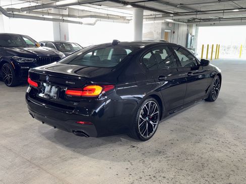Used 2023 BMW 540i w/ M Sport Package RWD image 8