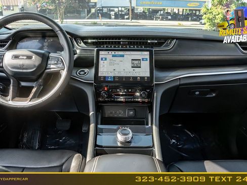Used 2023 Jeep Grand Cherokee Limited w/ Luxury Tech Group II RWD image 21